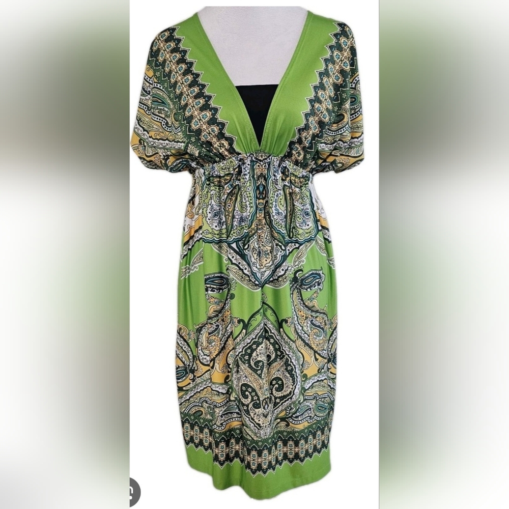 New Directions Green Resort Maxi Dress with‎ Plunge Neckline